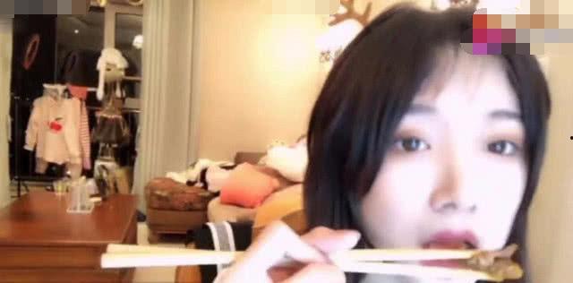 吃瓜娱乐酱那一瞬间,瞬间捕捉娱乐圈热点瞬间 第2张 吃瓜娱乐酱那一瞬间,瞬间捕捉娱乐圈热点瞬间 第2张